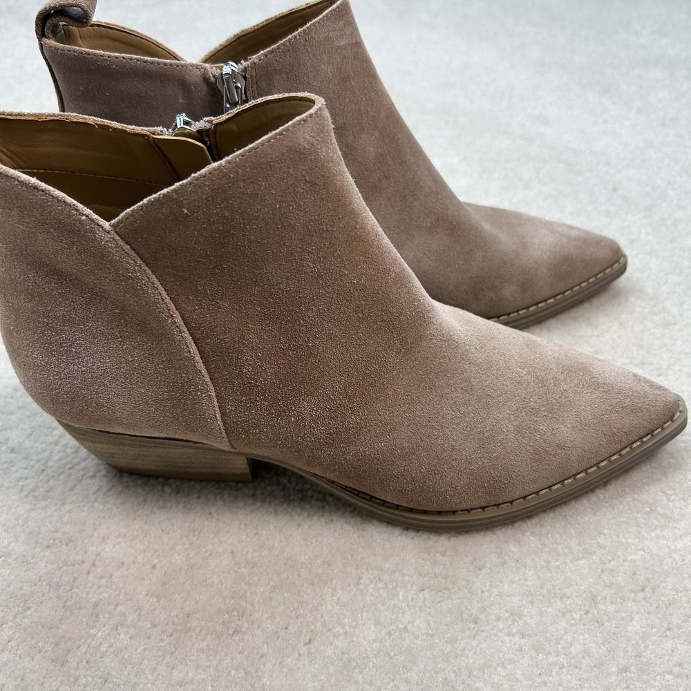 Marc Fisher Suede Pointy Toe Chelsea Bootie Ankle Beige 7.5